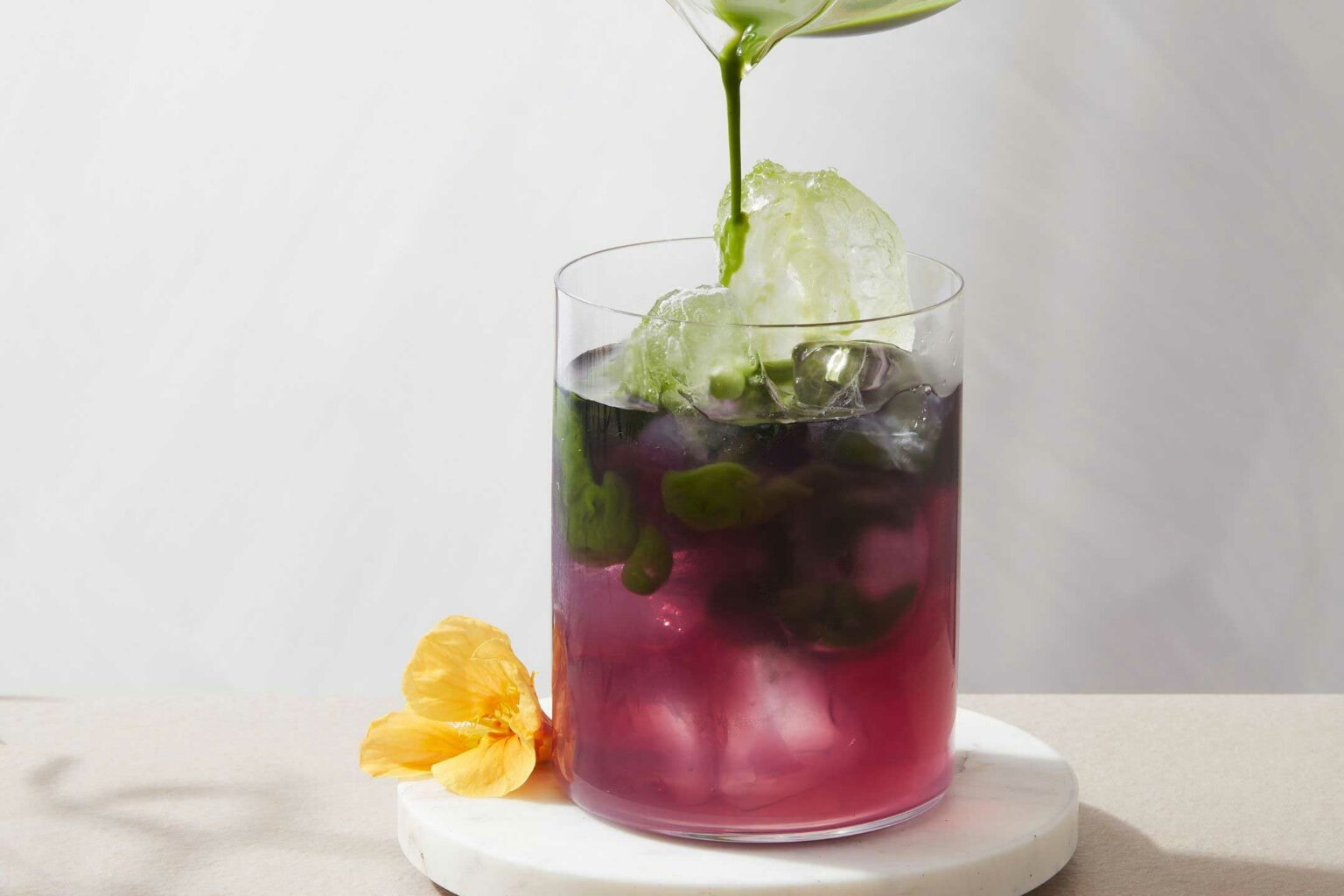 Jasmim gelado, matcha e blue